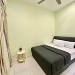 Botani Luxury Homestay